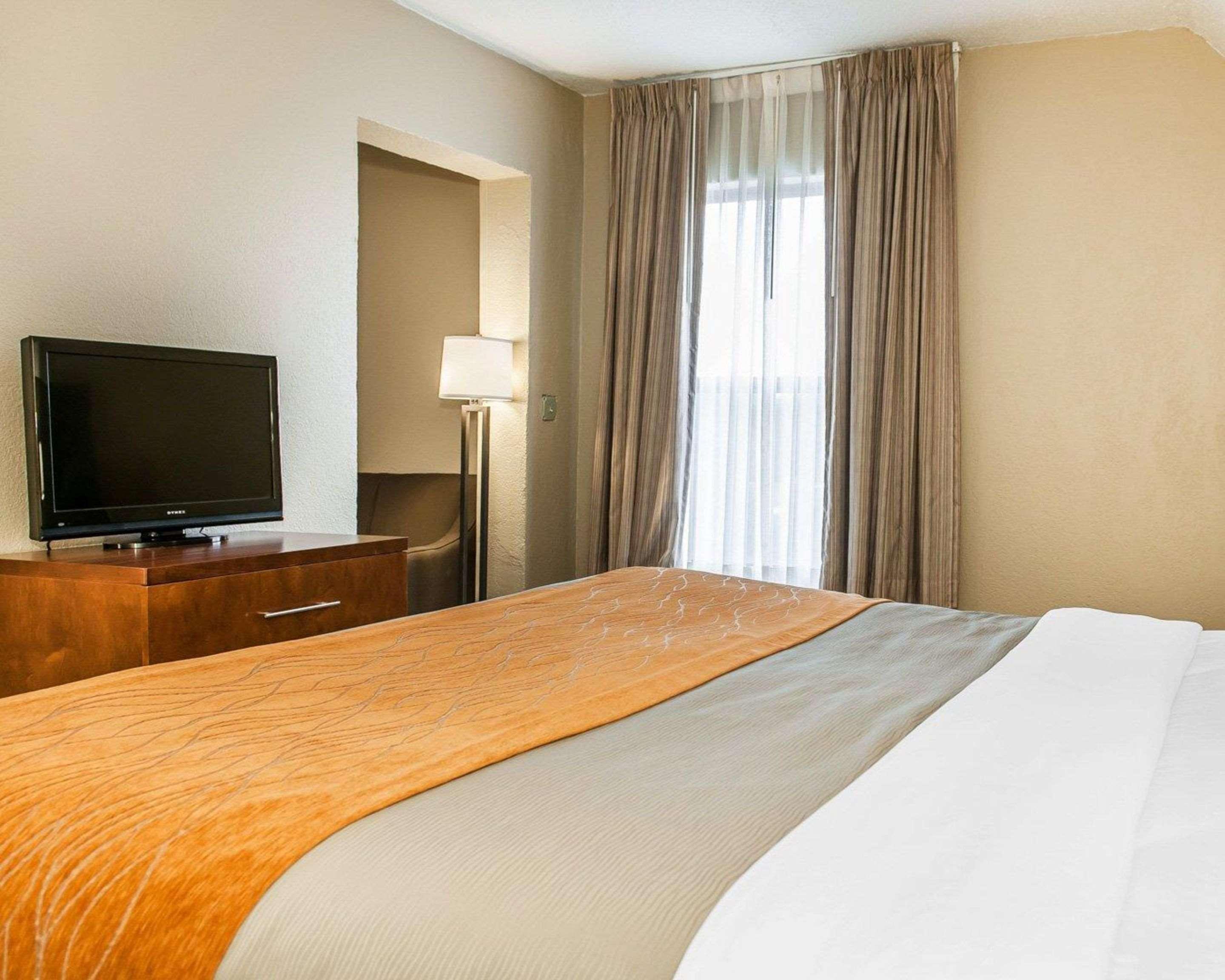 Comfort Inn Мэдисон Экстерьер фото