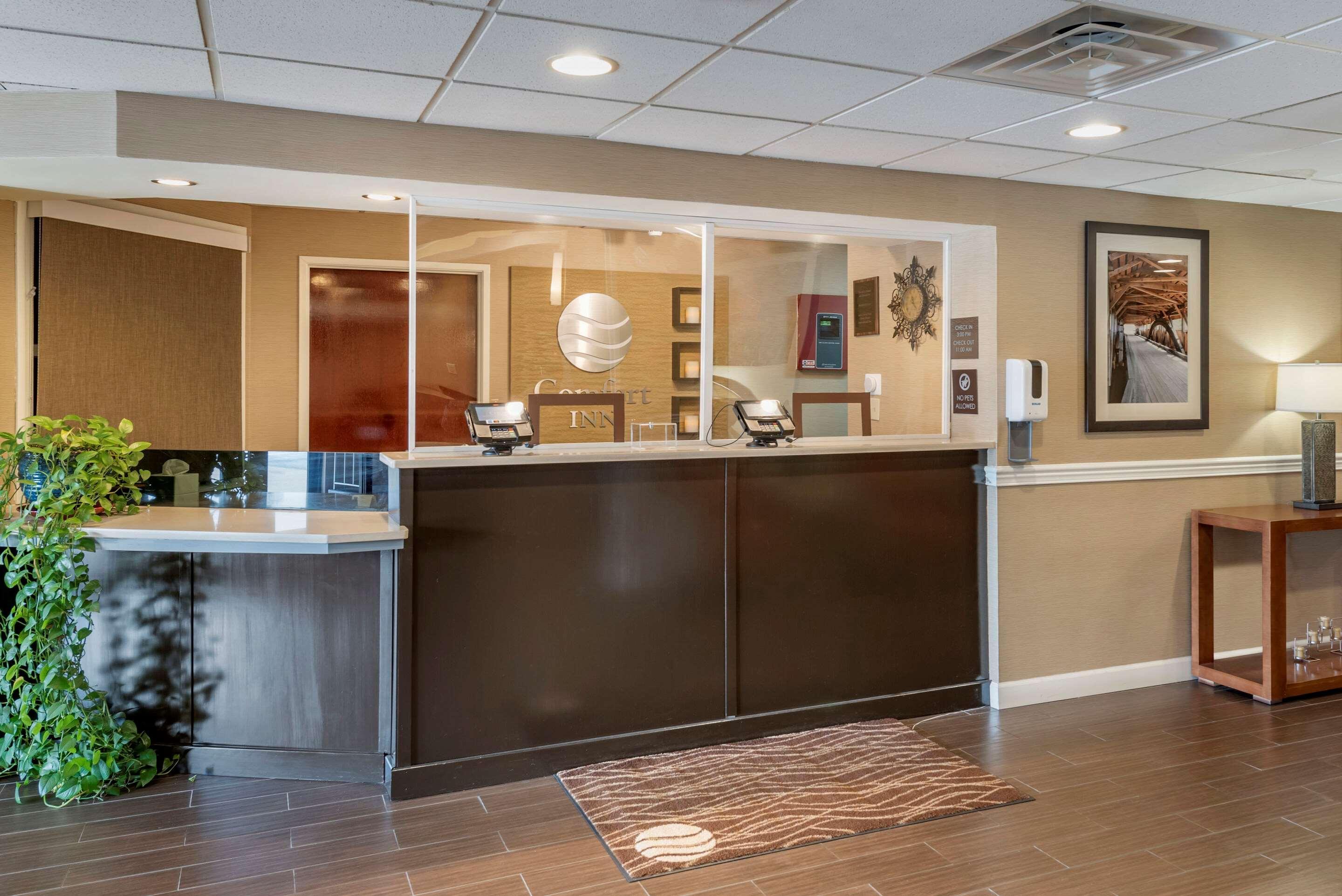 Comfort Inn Мэдисон Экстерьер фото