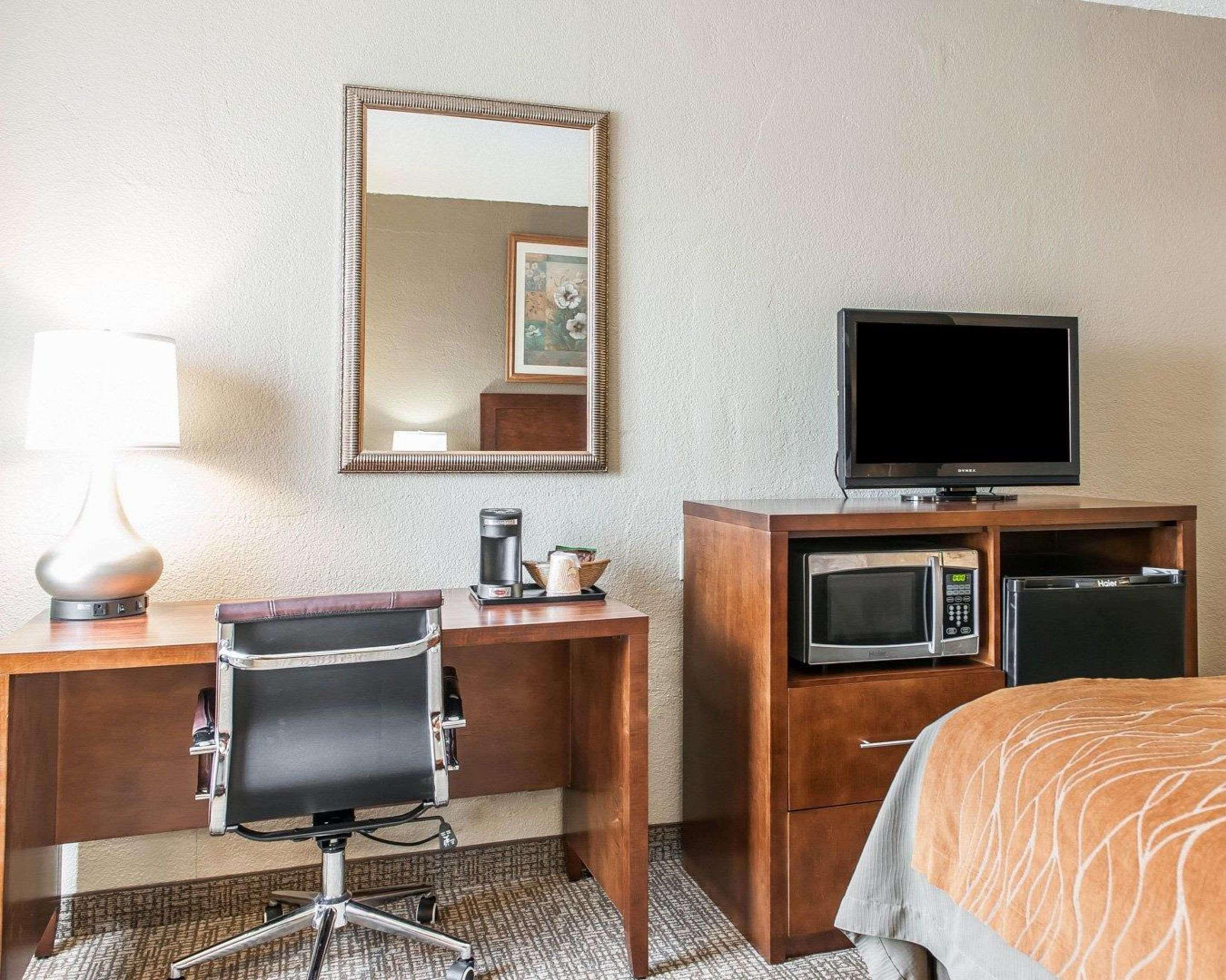 Comfort Inn Мэдисон Экстерьер фото