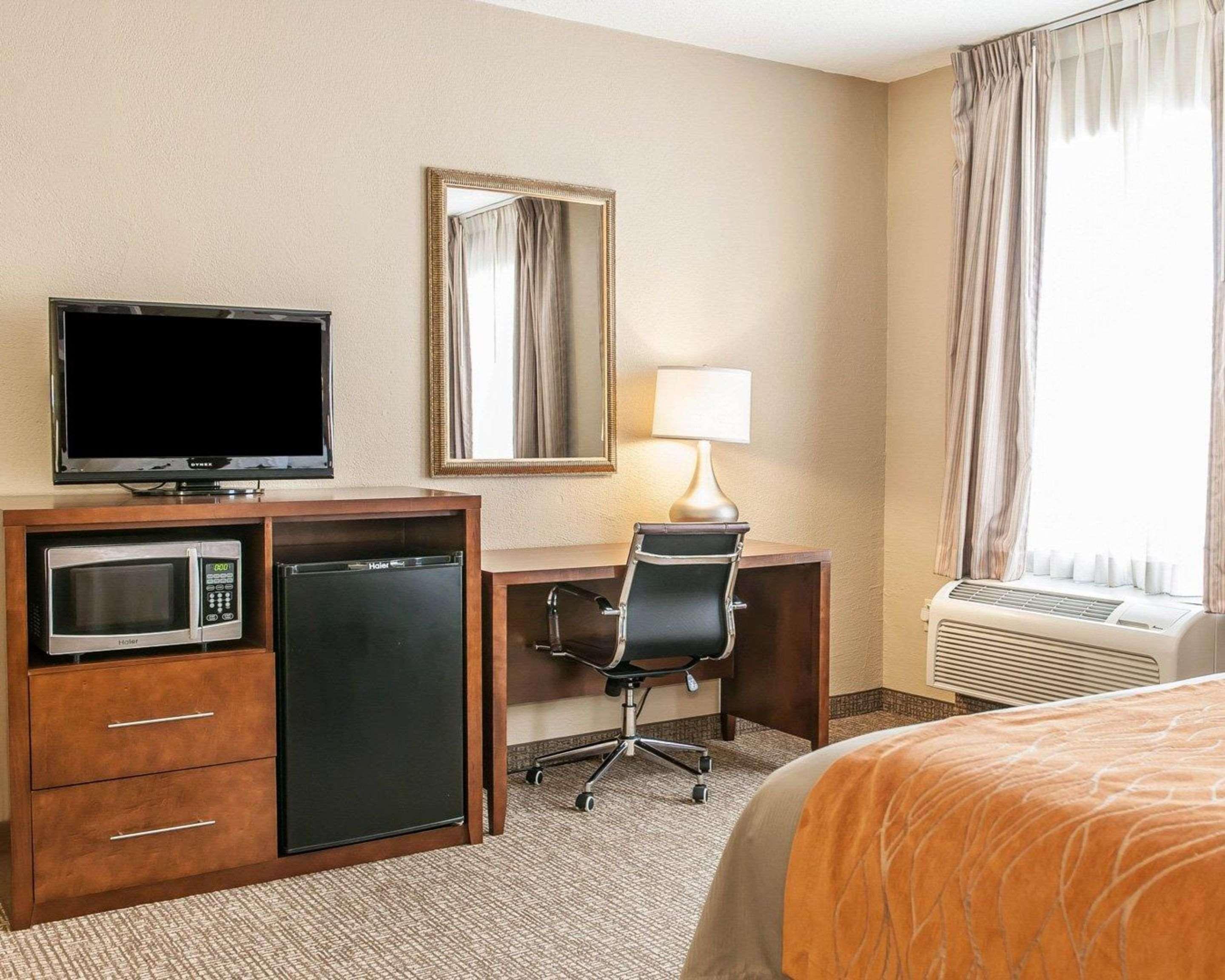 Comfort Inn Мэдисон Экстерьер фото