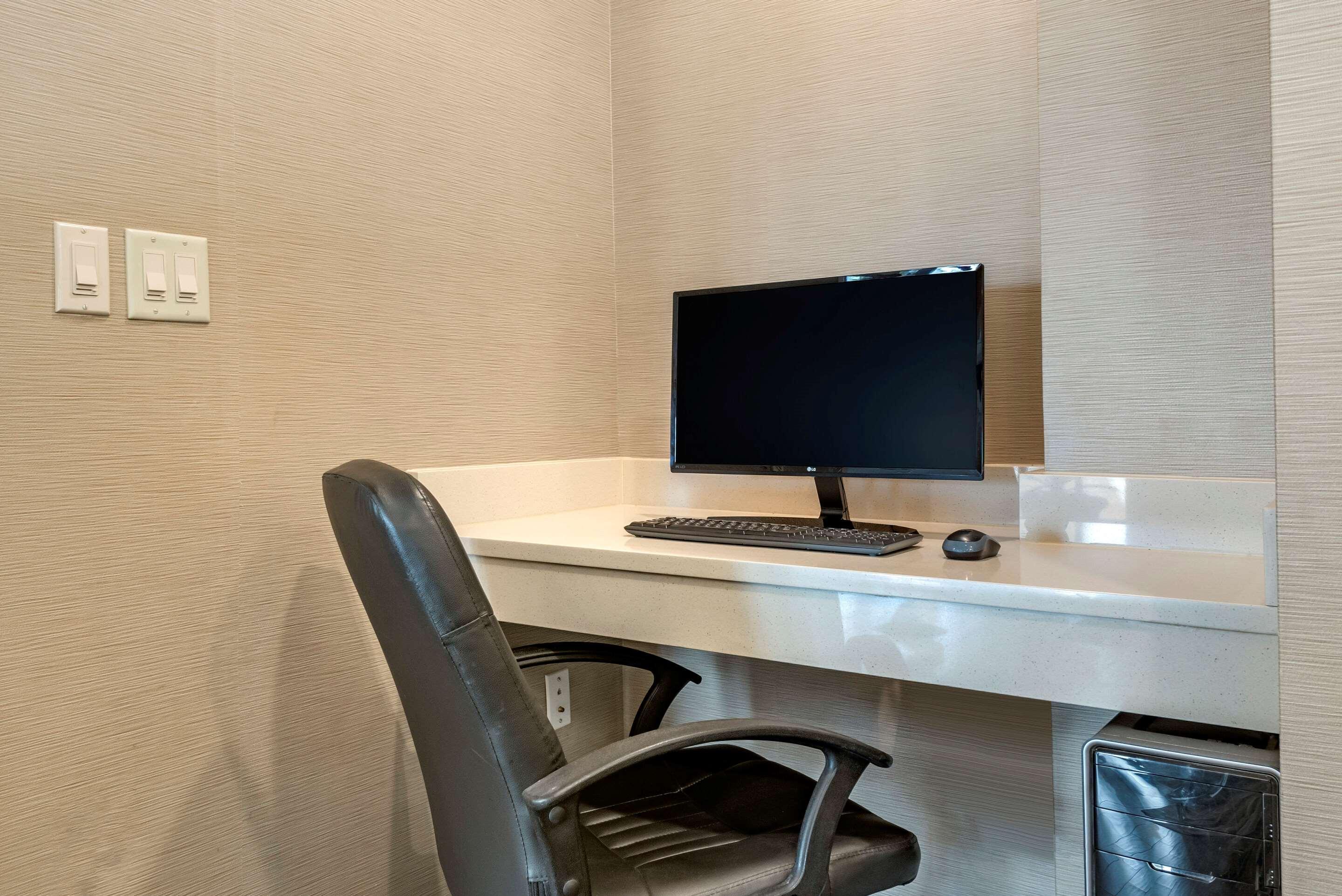 Comfort Inn Мэдисон Экстерьер фото